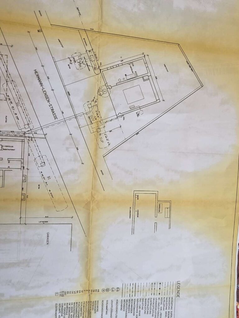 Großformatiger Bauplan-Ausdruck bis A0 im Plotservice von ReproTek